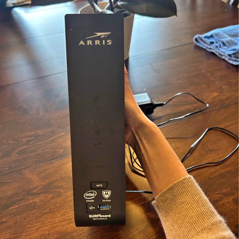 ARRIS SURFboard Modem Black